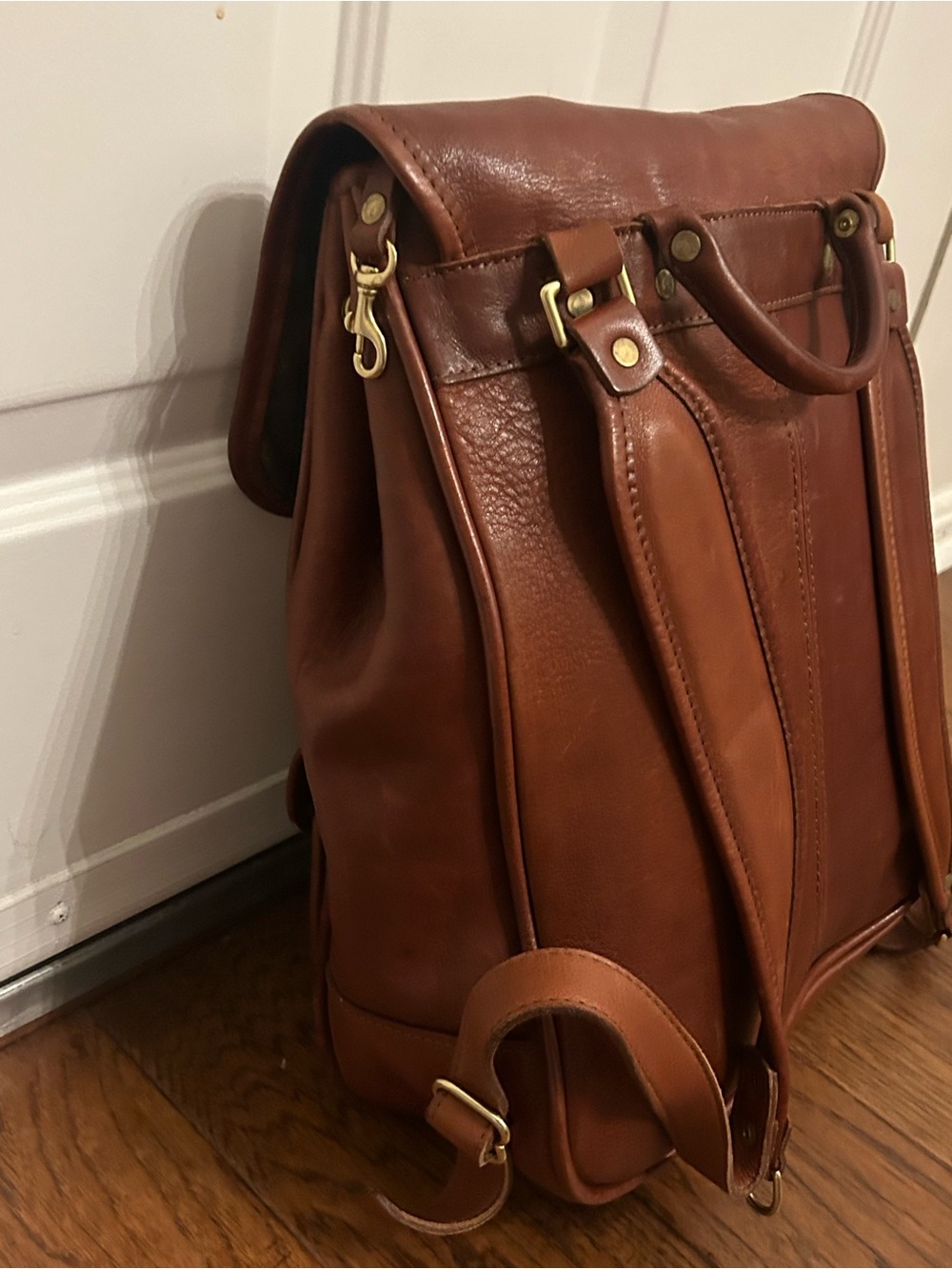 JW Hulme Continental Backpack Made In USA Genuine Brown Leather. Like New - Picture 4 of 13